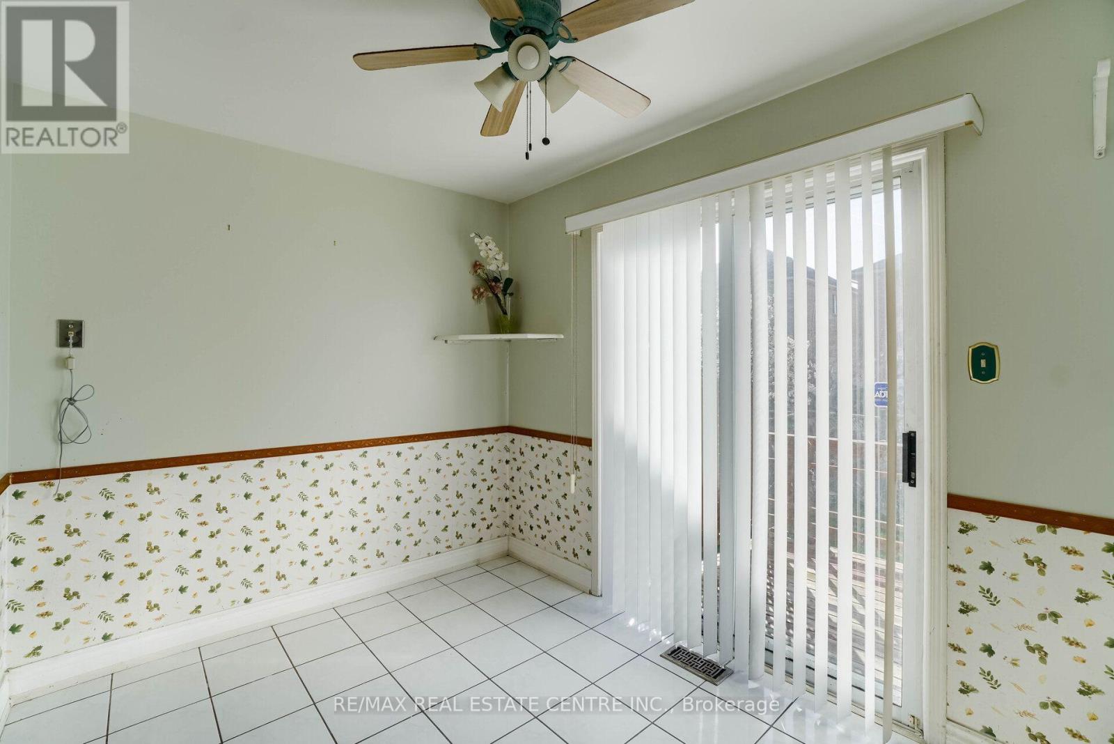3725 ALTHORPE CIRCLE - Image 17