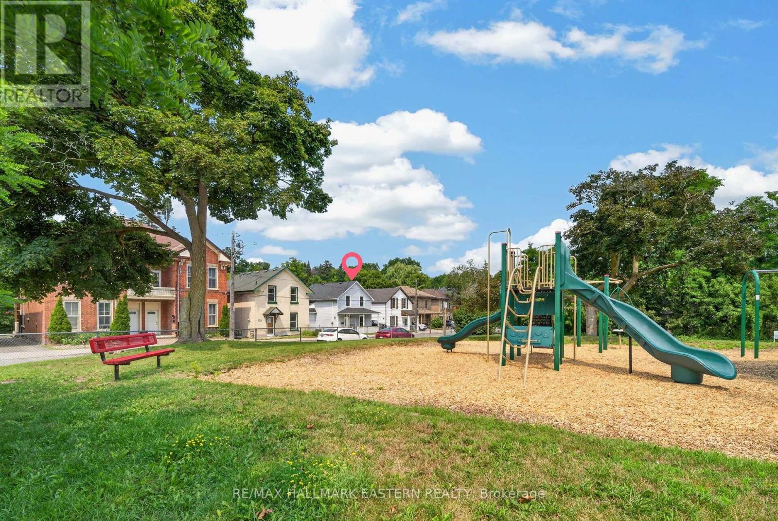 625 UNION STREET - Image 35