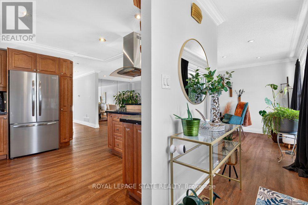 102 BIRCHLAWN DRIVE - Image 12