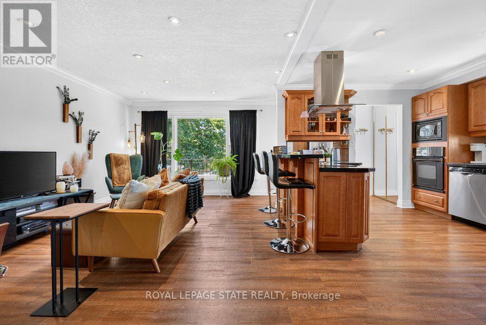 102 BIRCHLAWN DRIVE - Image 13