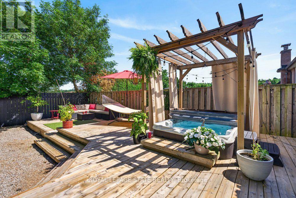 102 BIRCHLAWN DRIVE - 2