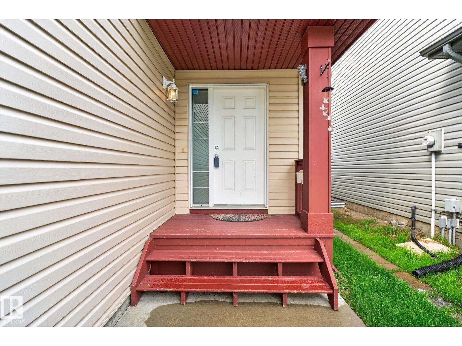 3224 26 ST NW - 2