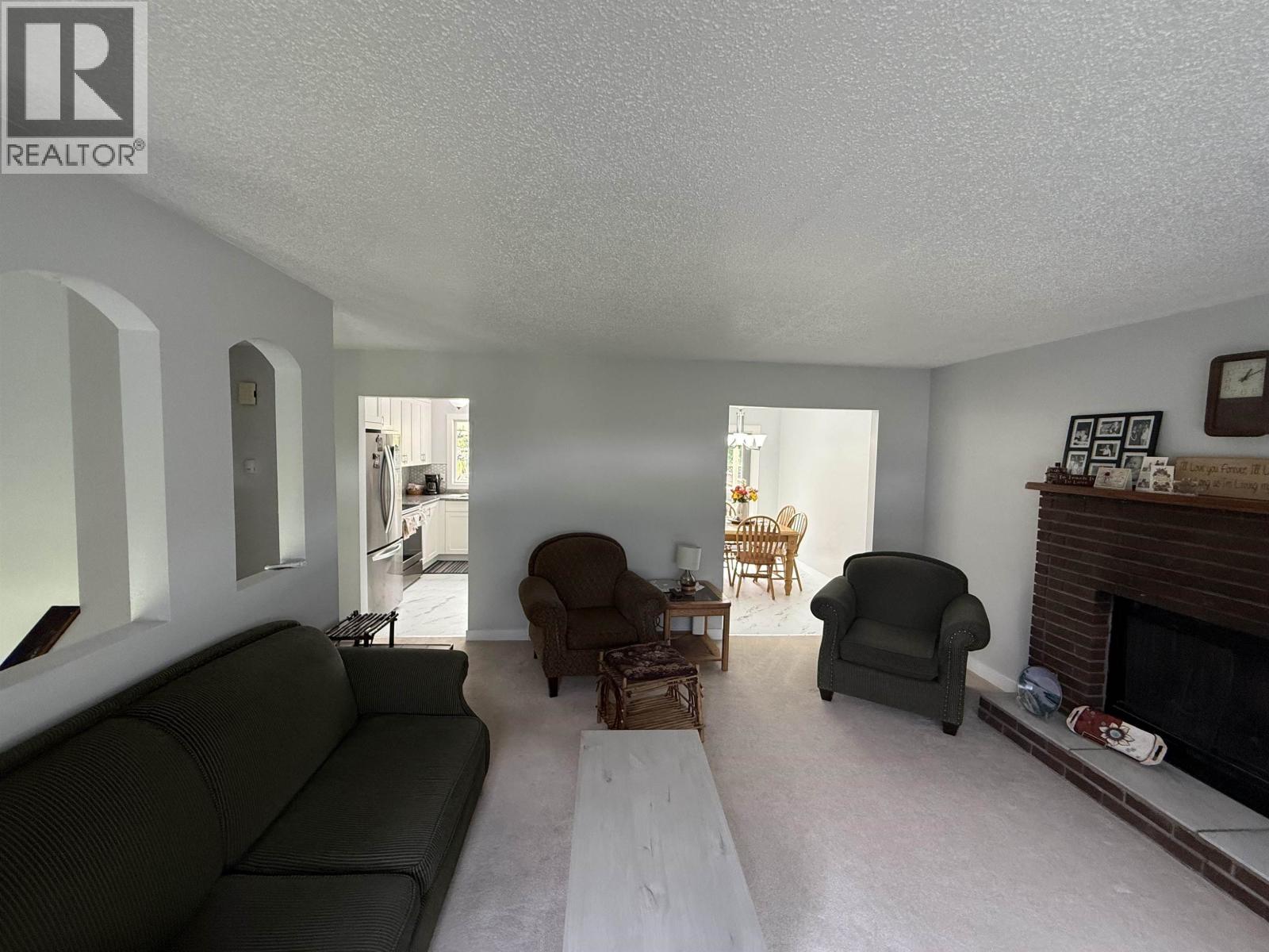 9111 117 AVENUE, Fort St. John