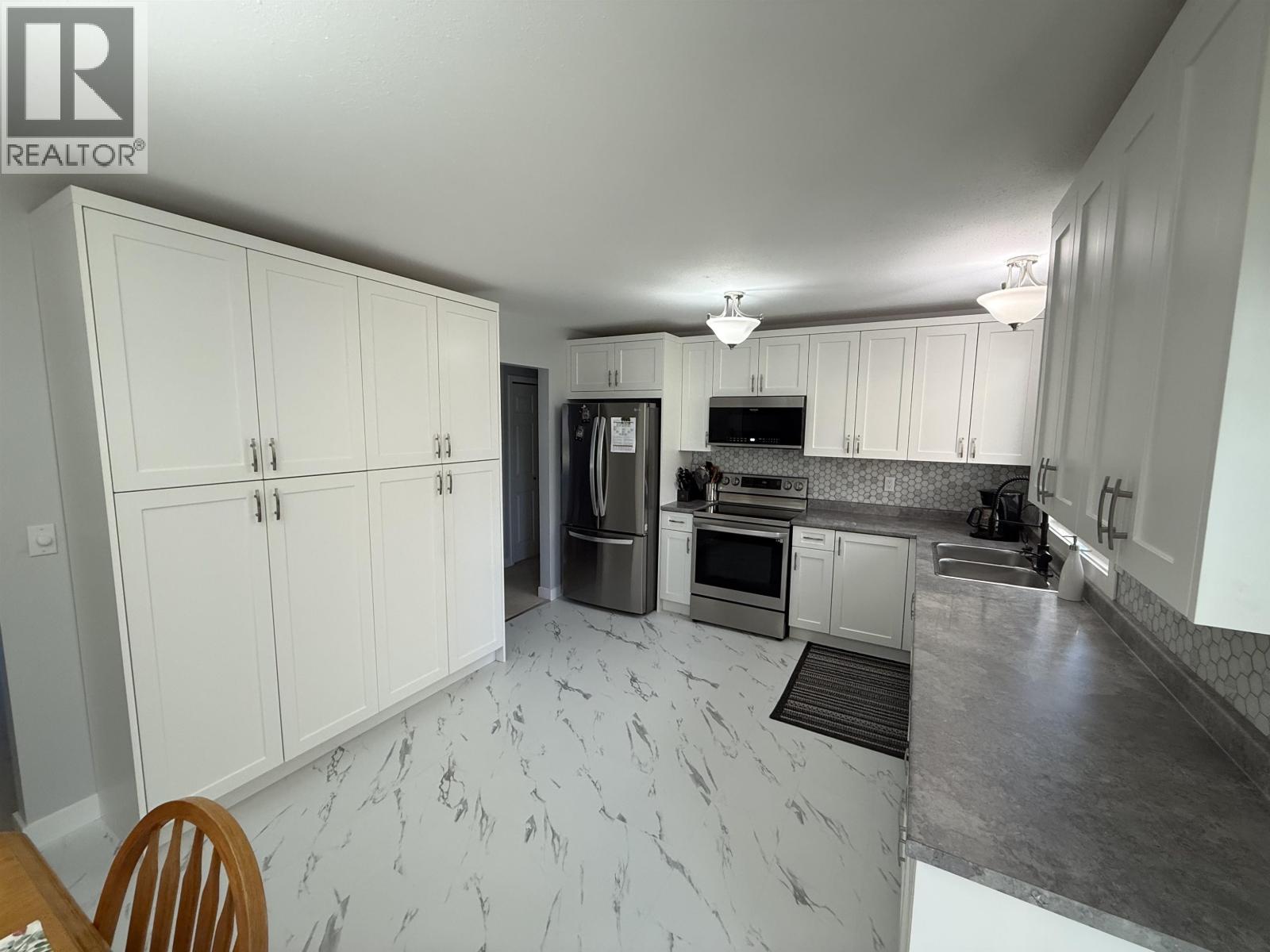 9111 117 AVENUE, Fort St. John