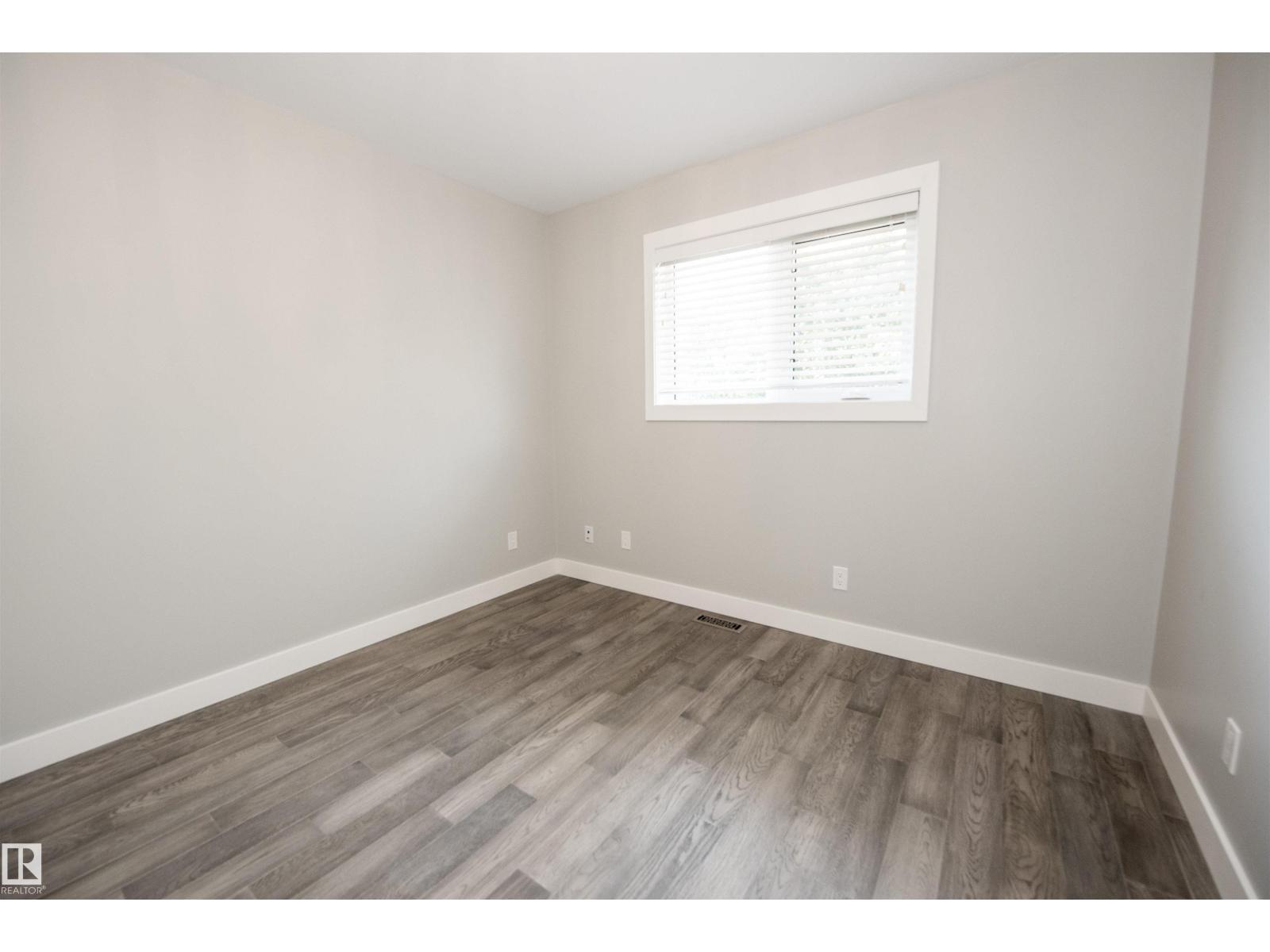 12107 131 AV NW - 55