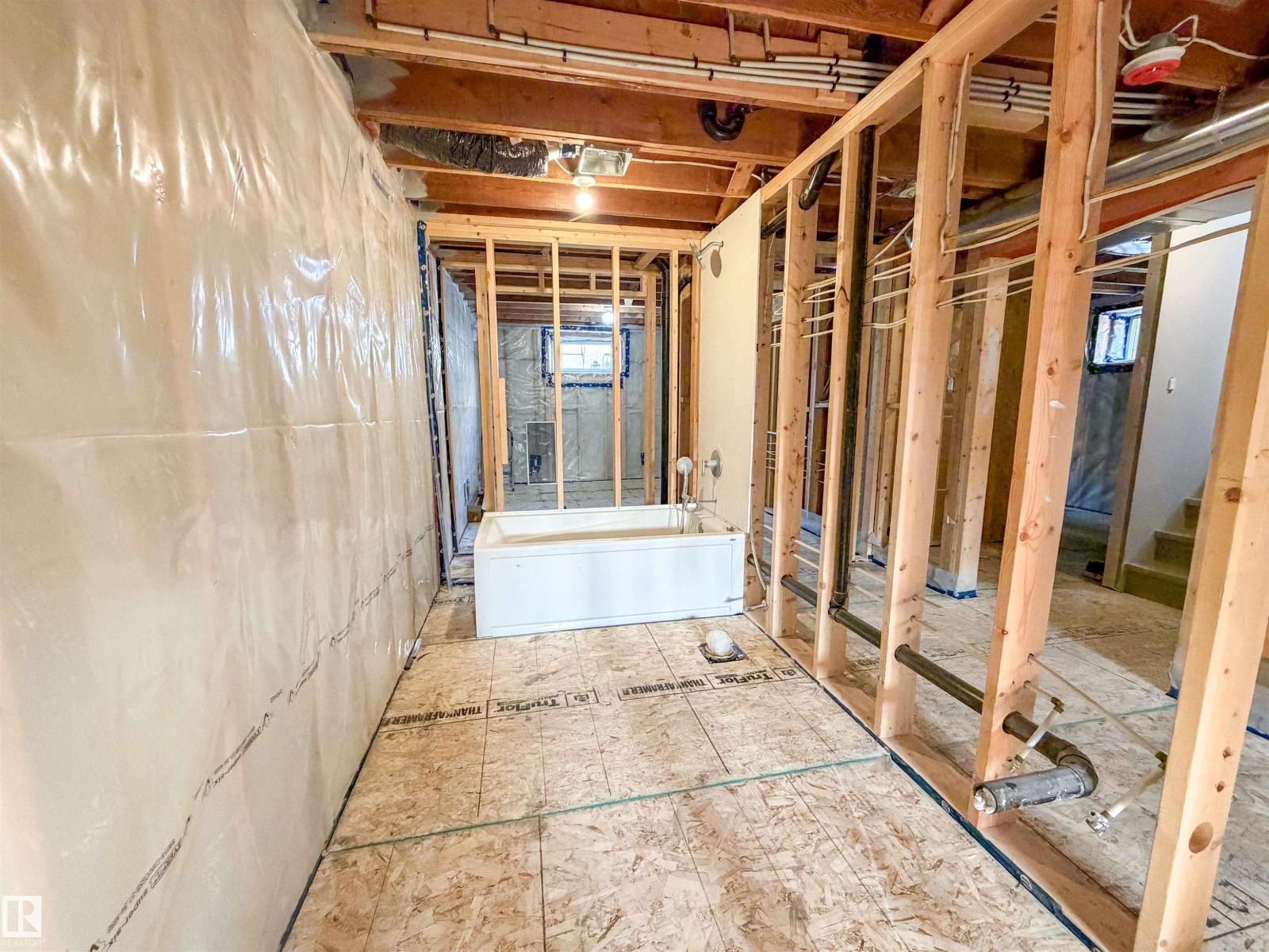 12107 131 AV NW - 68