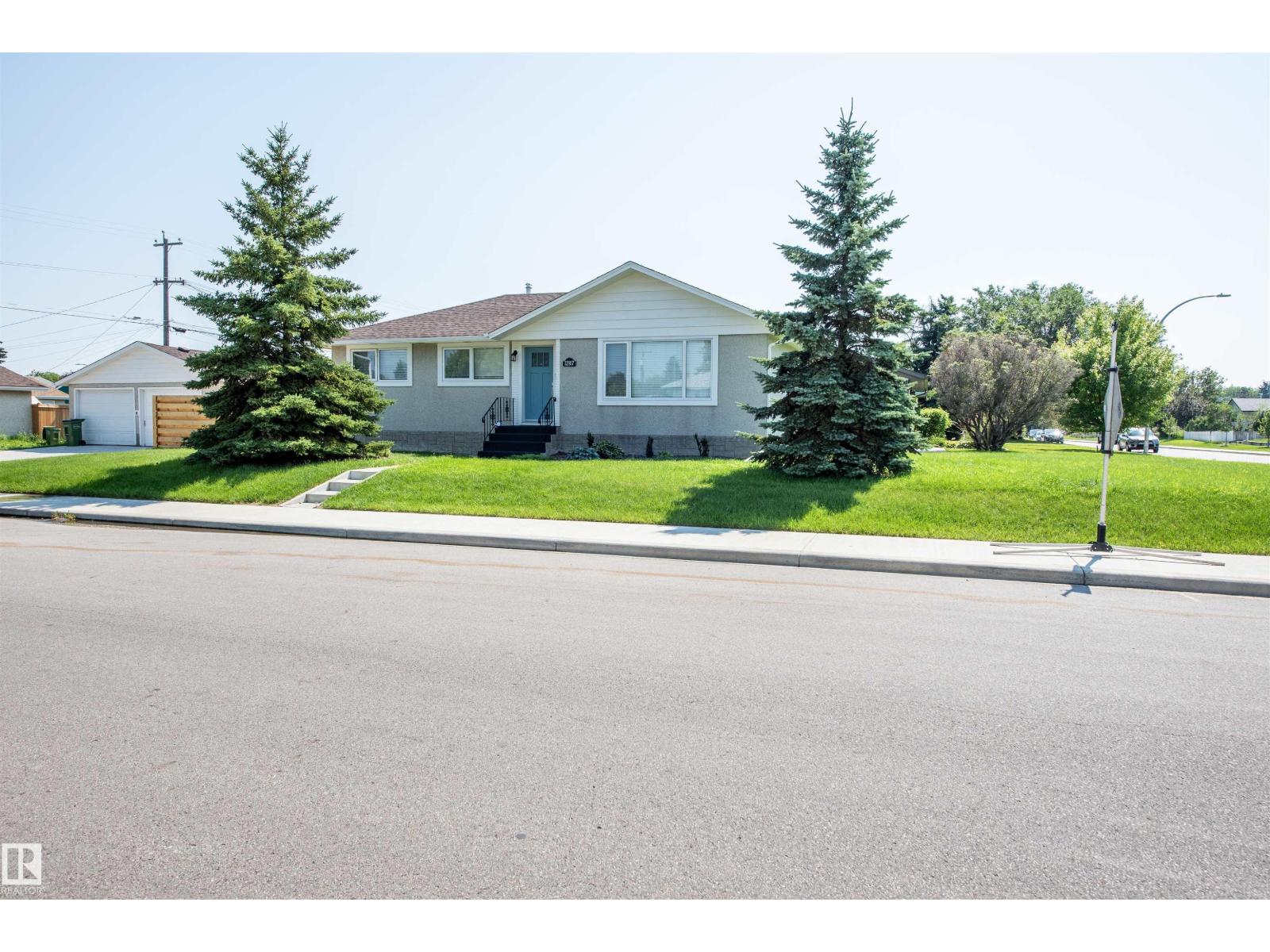 12107 131 AV NW - 75