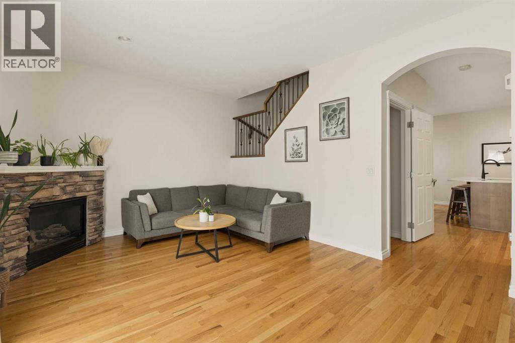 #2 423 13 Avenue NE - 11