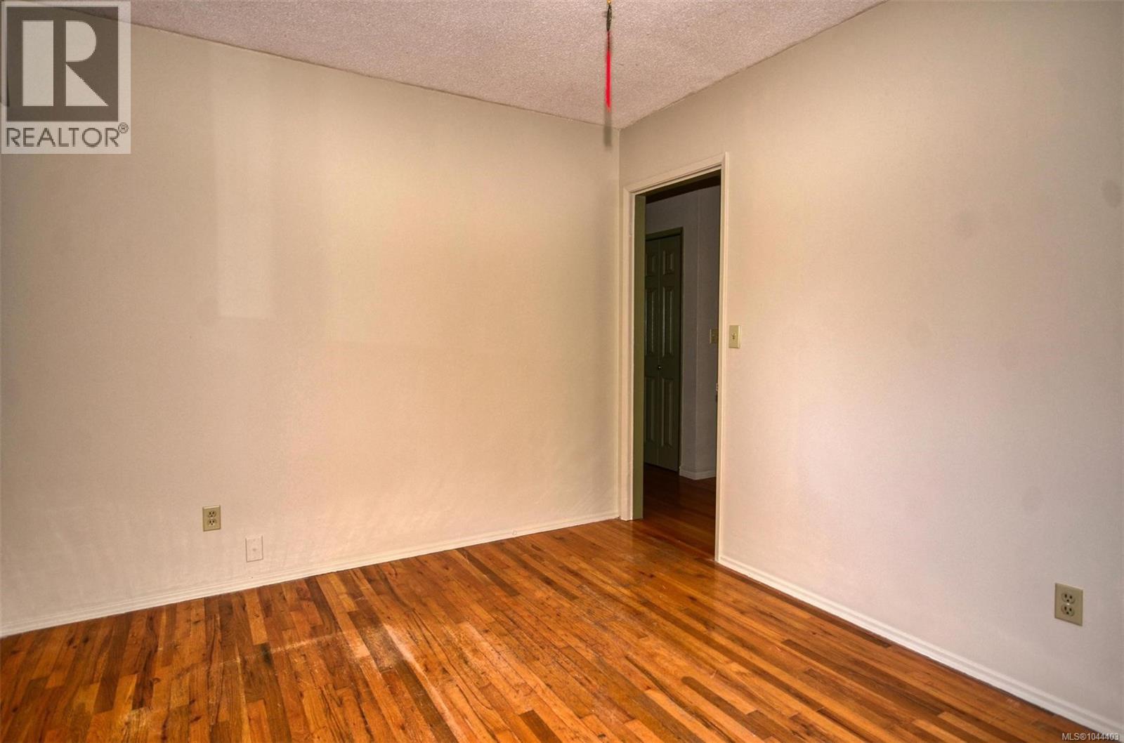 3127 Metchosin Rd - 33