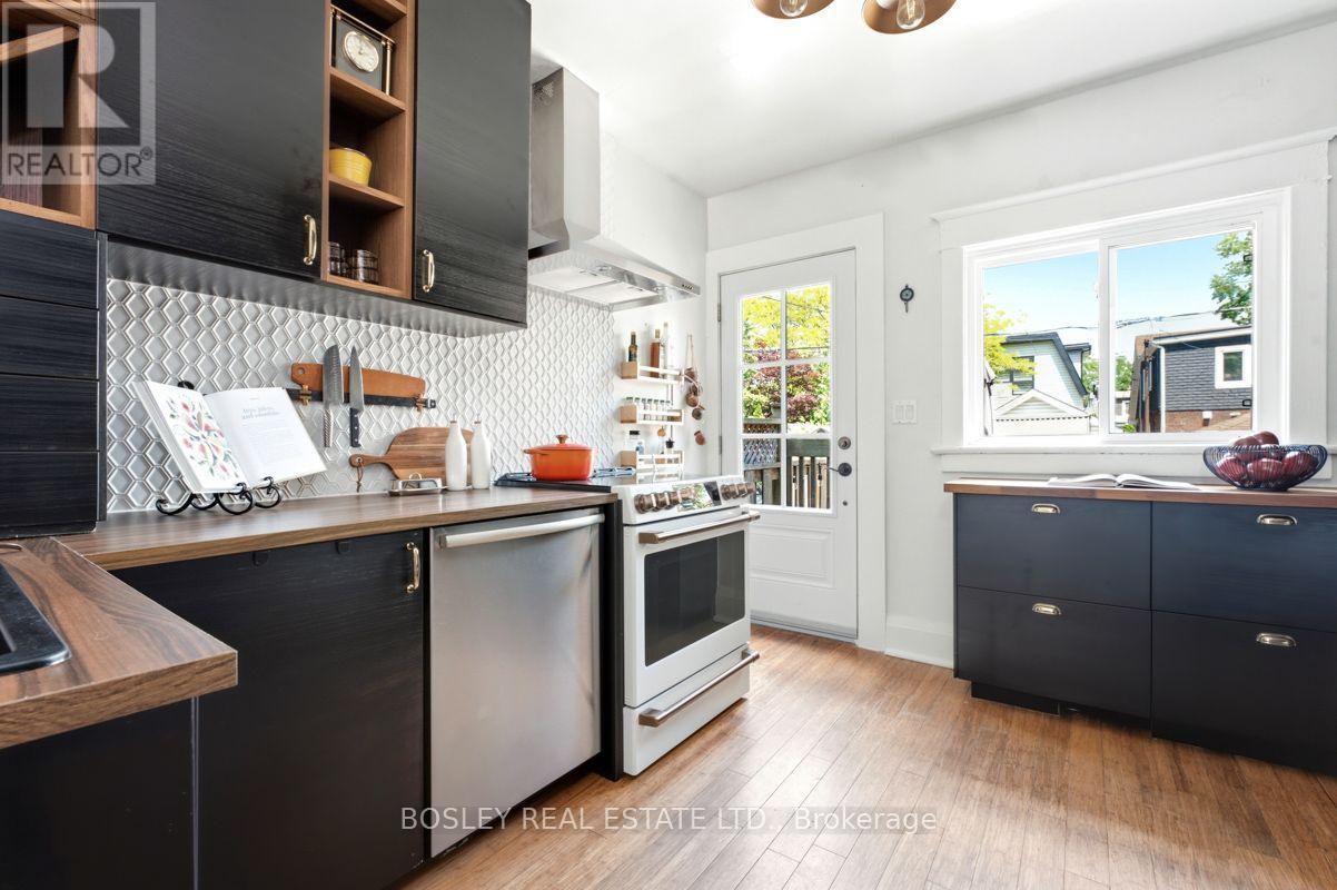 308 SPRINGDALE BOULEVARD - Image 16
