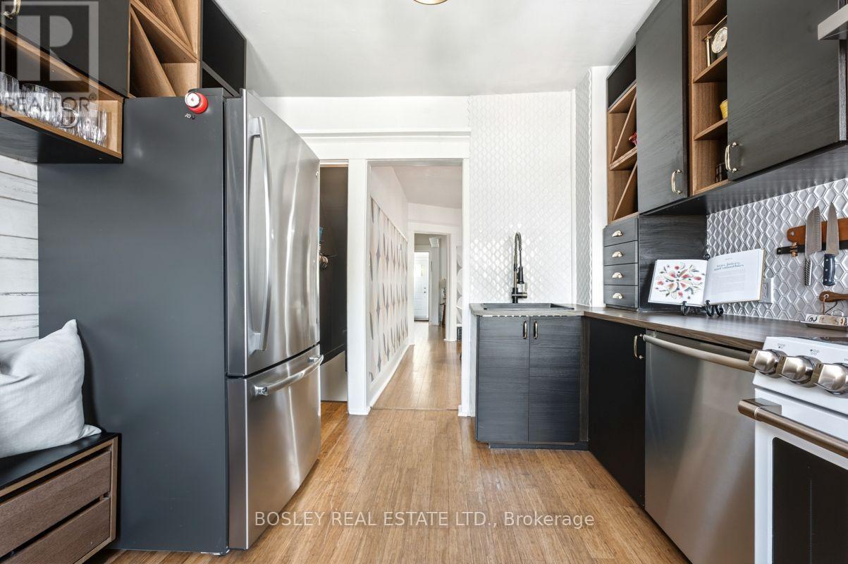 308 SPRINGDALE BOULEVARD - Image 19