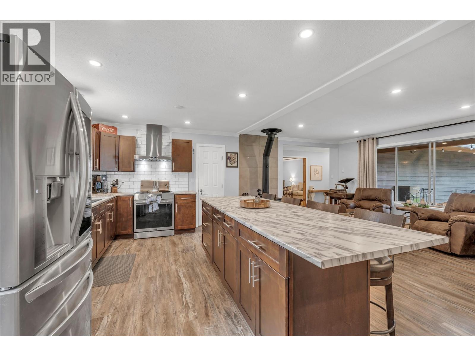 2605 Otter Avenue - 25