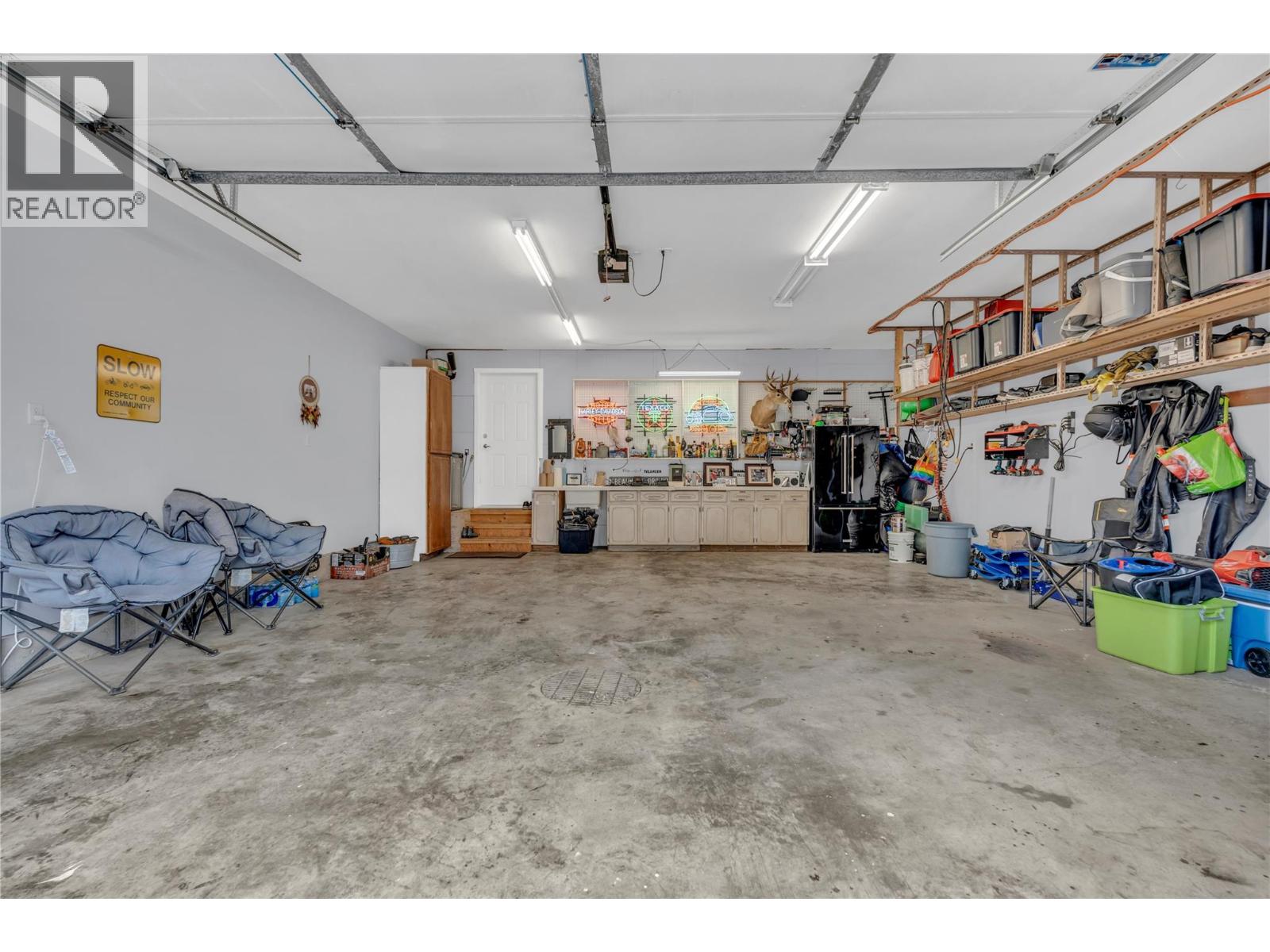 2605 Otter Avenue - 36