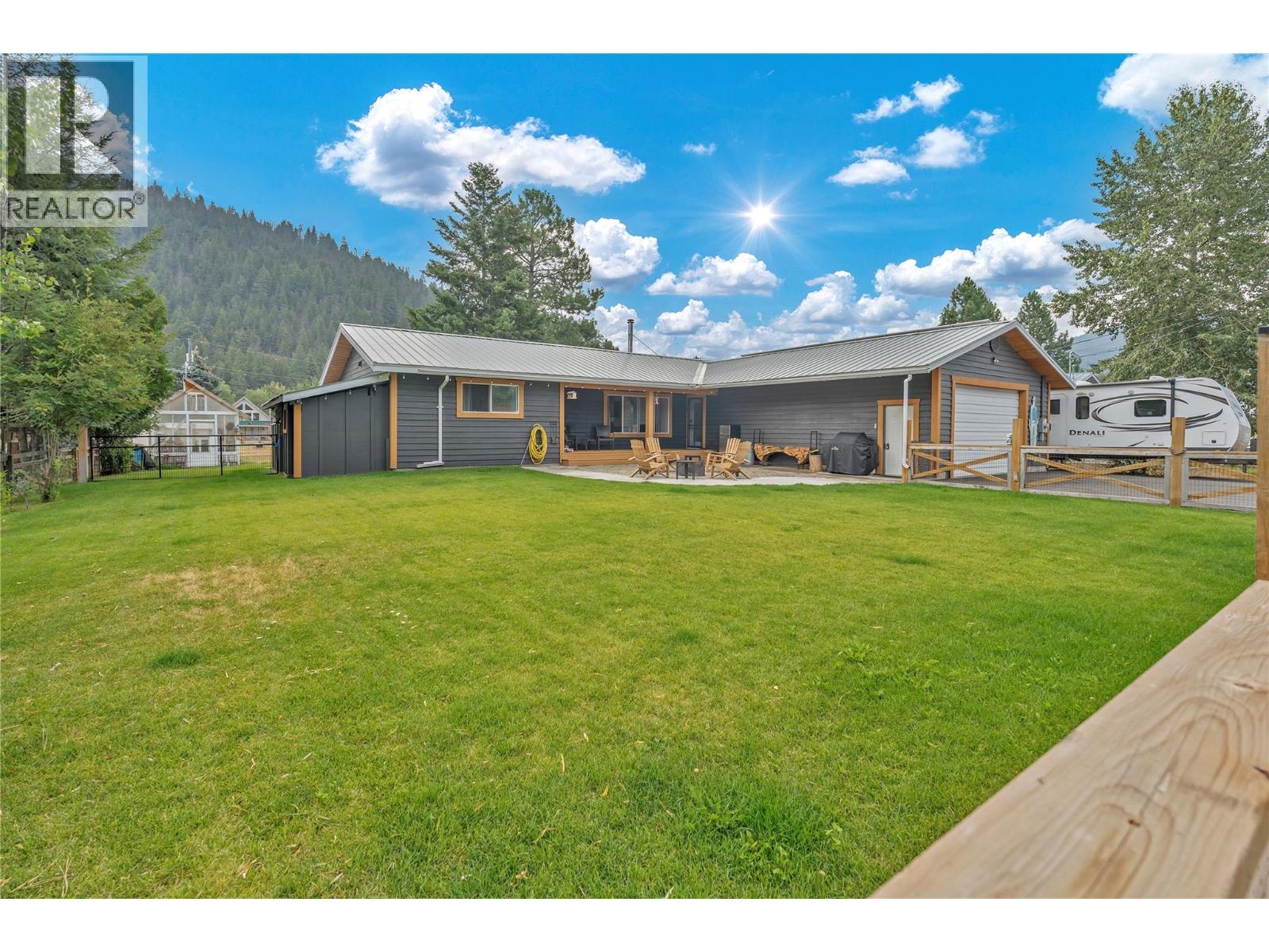 2605 Otter Avenue - 50