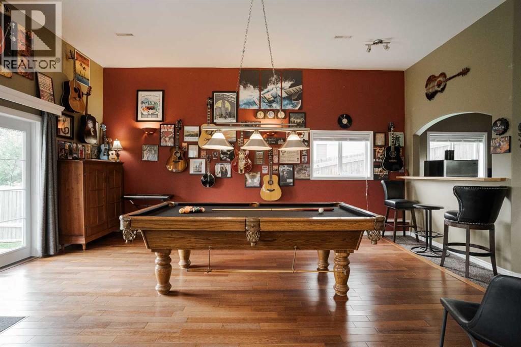 105 Lindstrom Crescent - Image 33