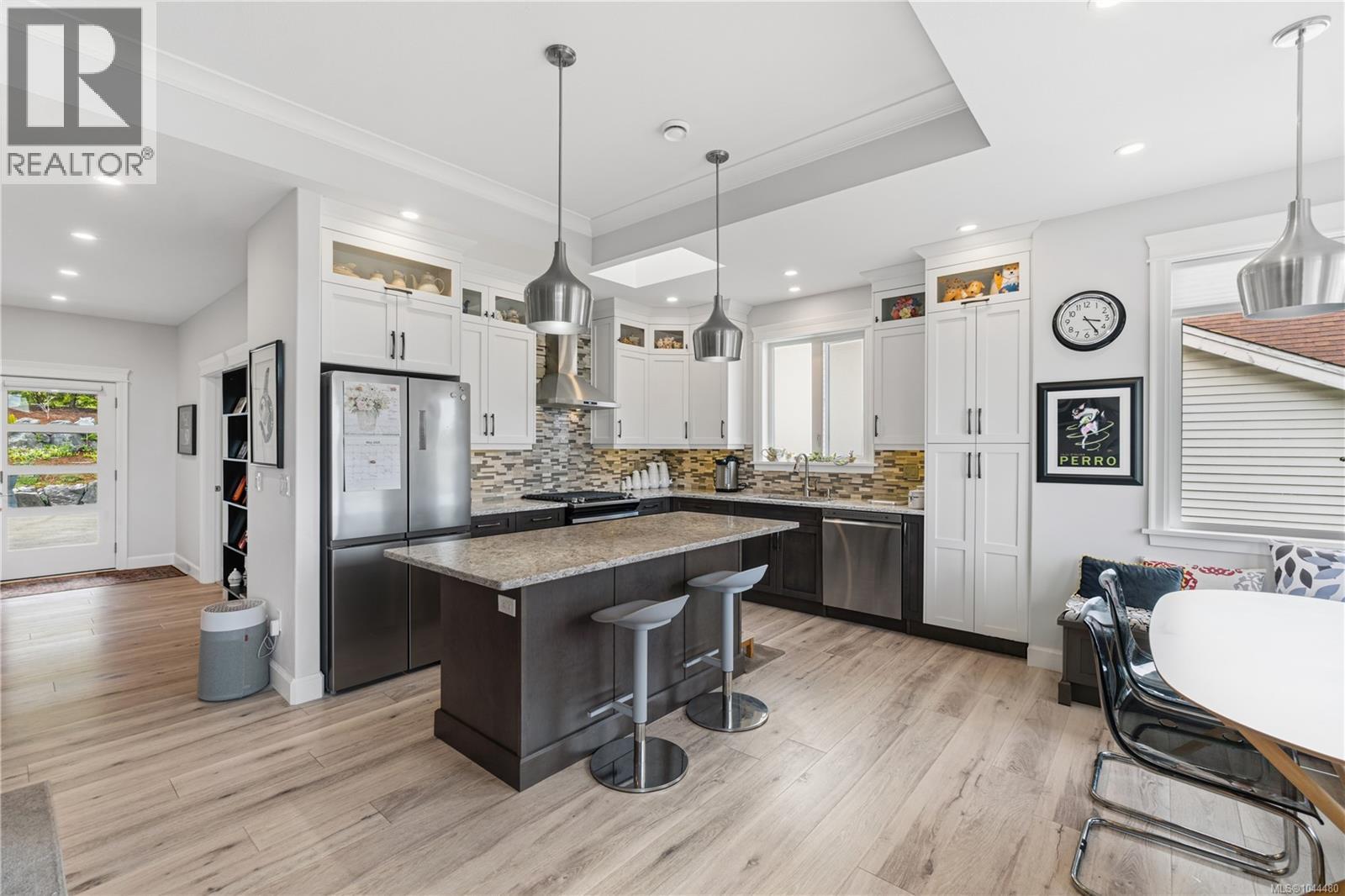 456 Battie Dr, Ladysmith