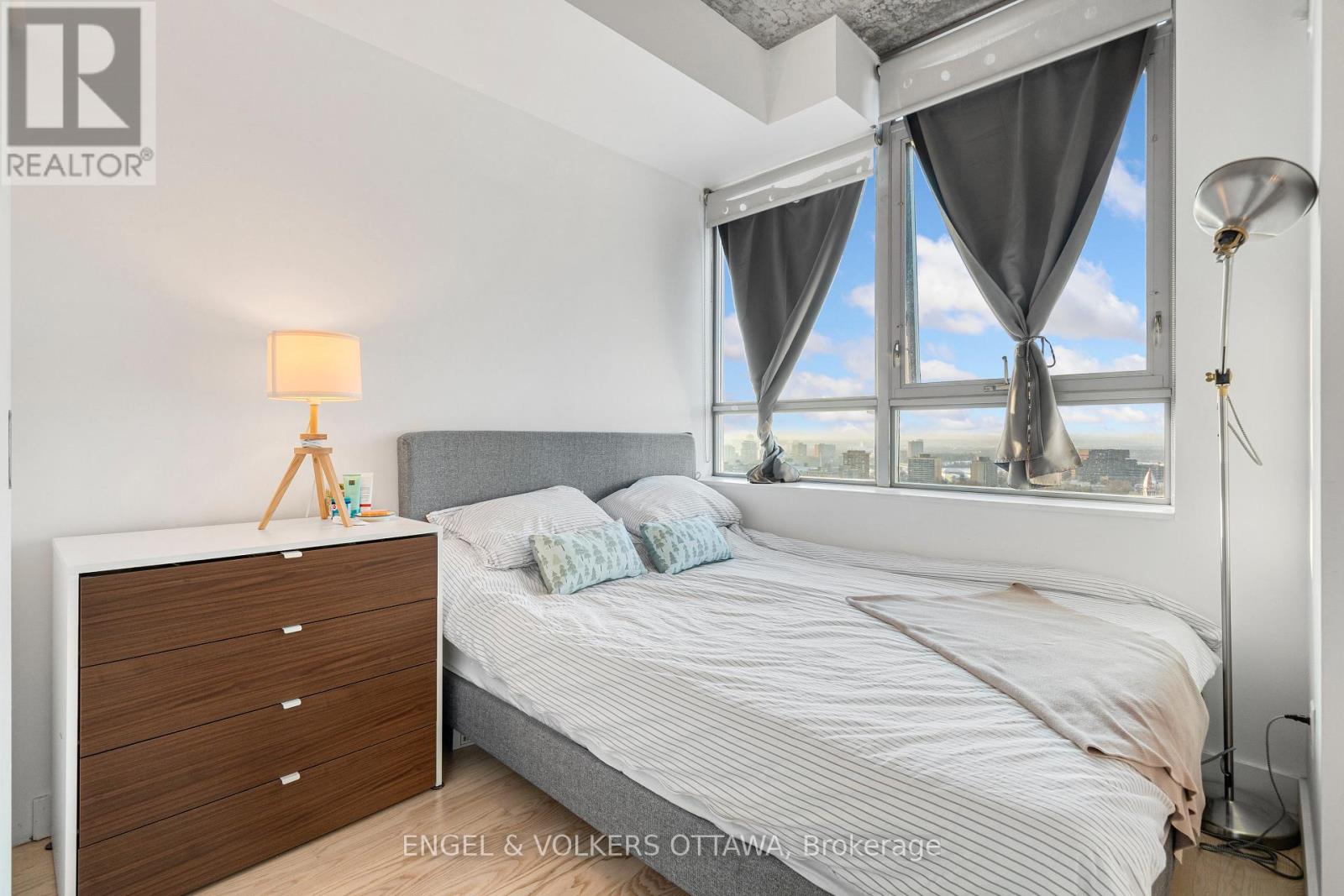 1 Bed, 1 Bath House for Rent in Ottawa – 2109 – 179 GEORGE STREET, Ottawa – MLS# X13617954 - Image 20