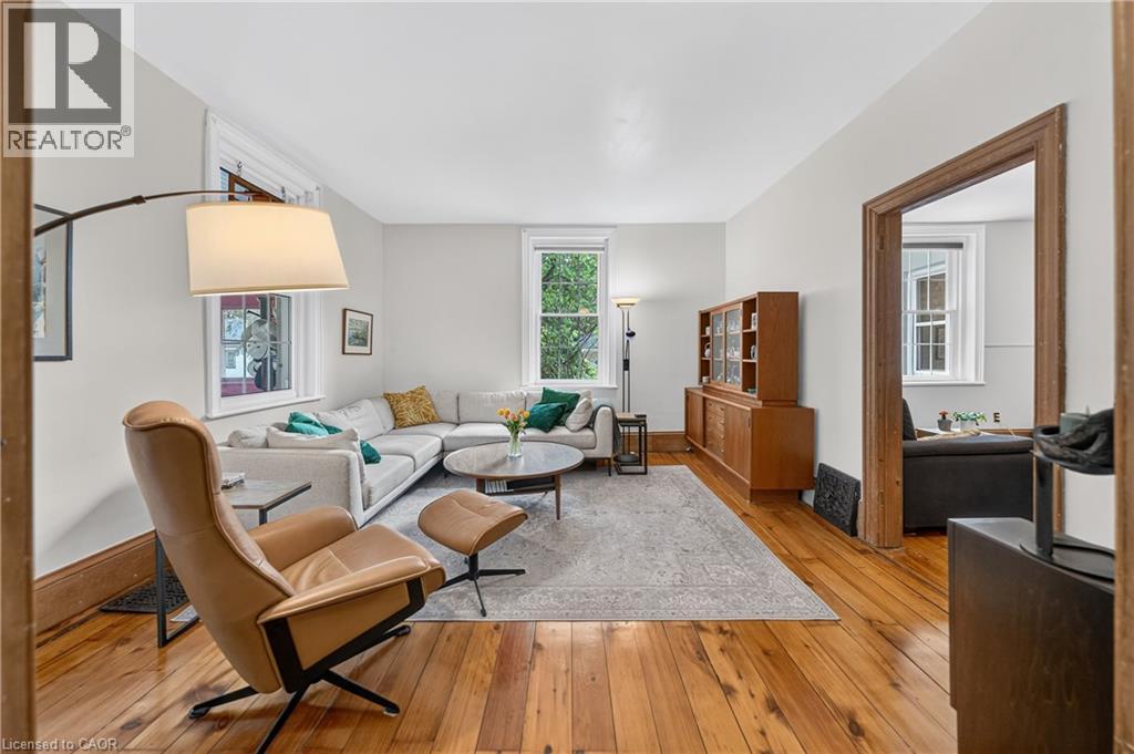 22 SOPHIA Street - Image 11