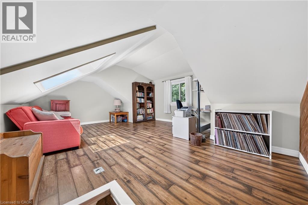 22 SOPHIA Street - 33