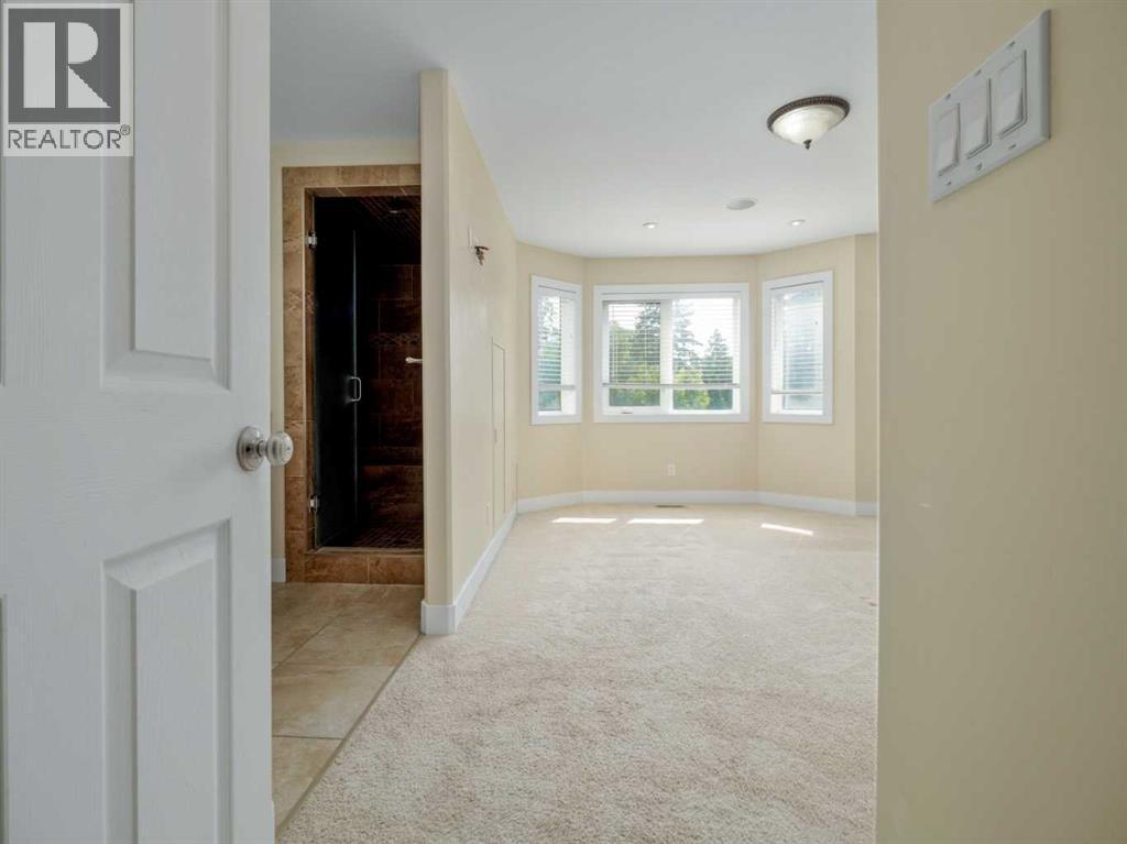 132 14 Street N - Image 19