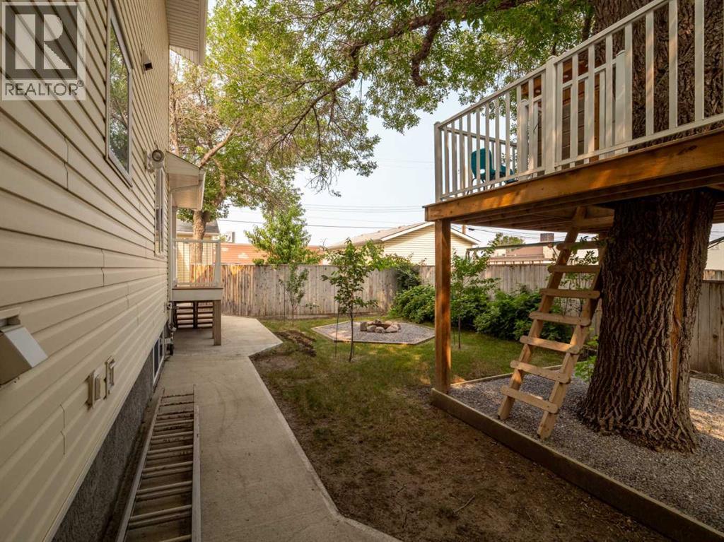 132 14 Street N - Image 37