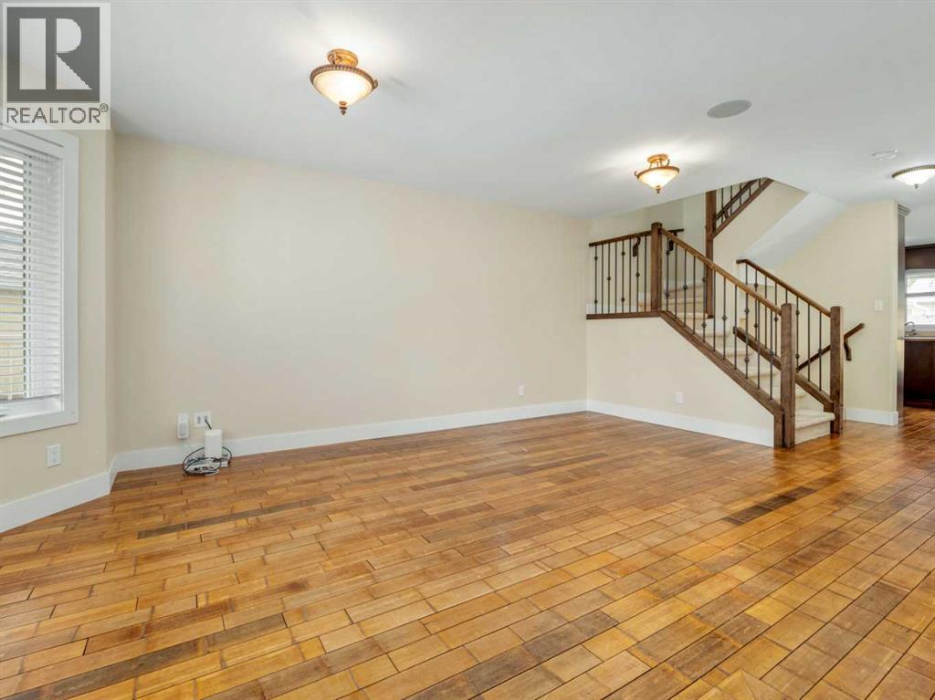 132 14 Street N - Image 6