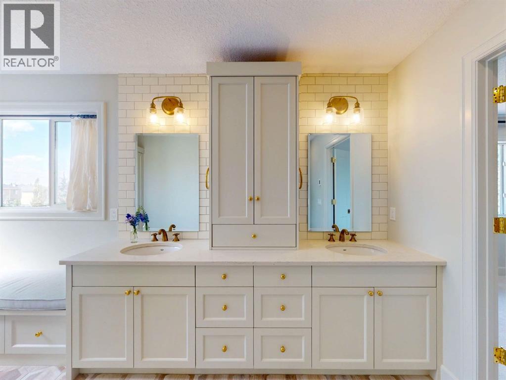 54 Royal Ridge Mount NW - 31