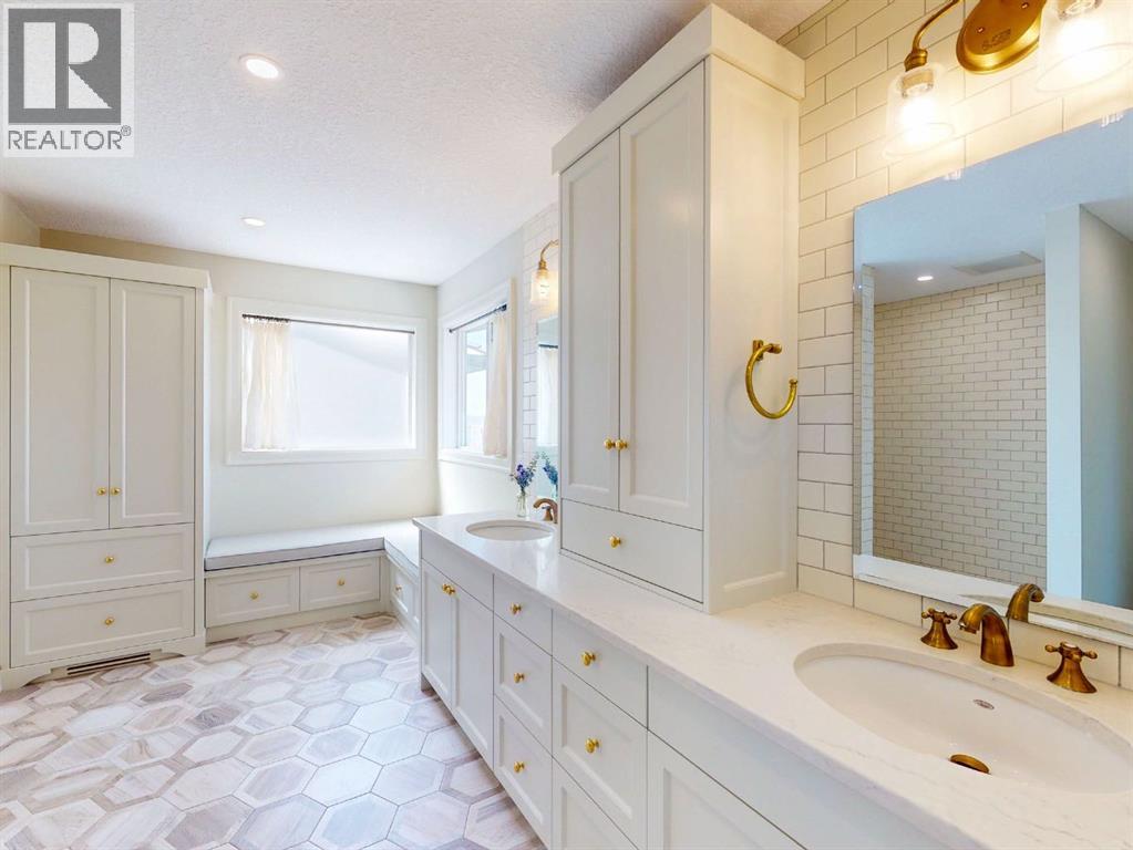 54 Royal Ridge Mount NW - 34