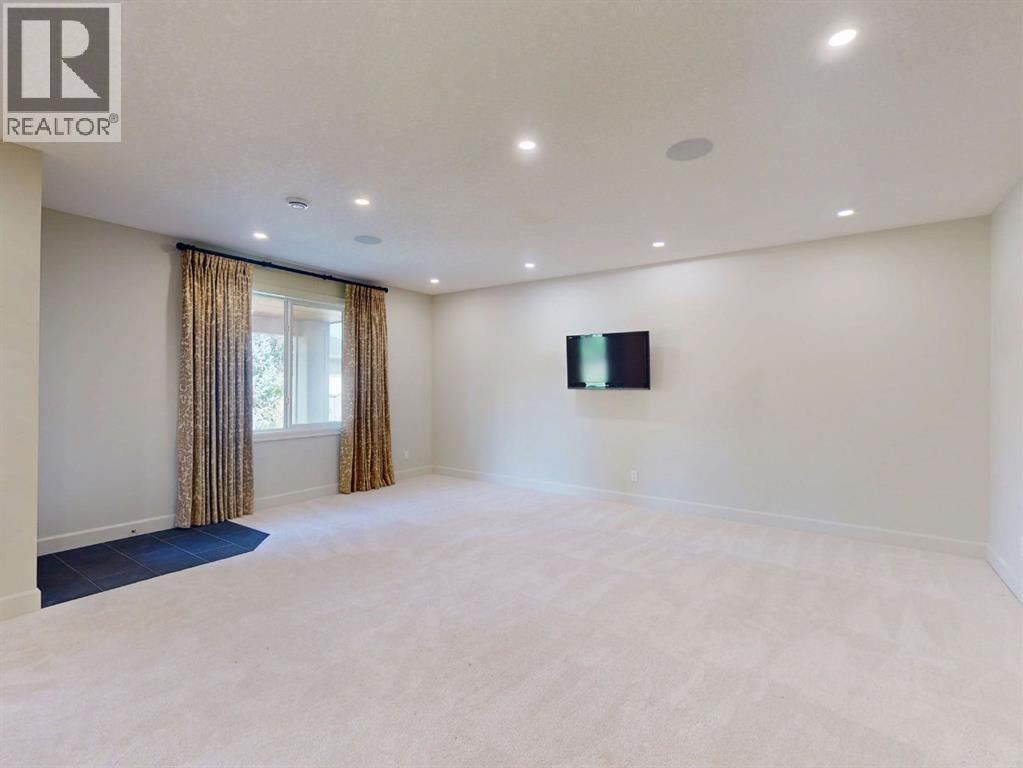54 Royal Ridge Mount NW - 40