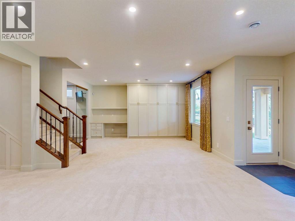 54 Royal Ridge Mount NW - 42