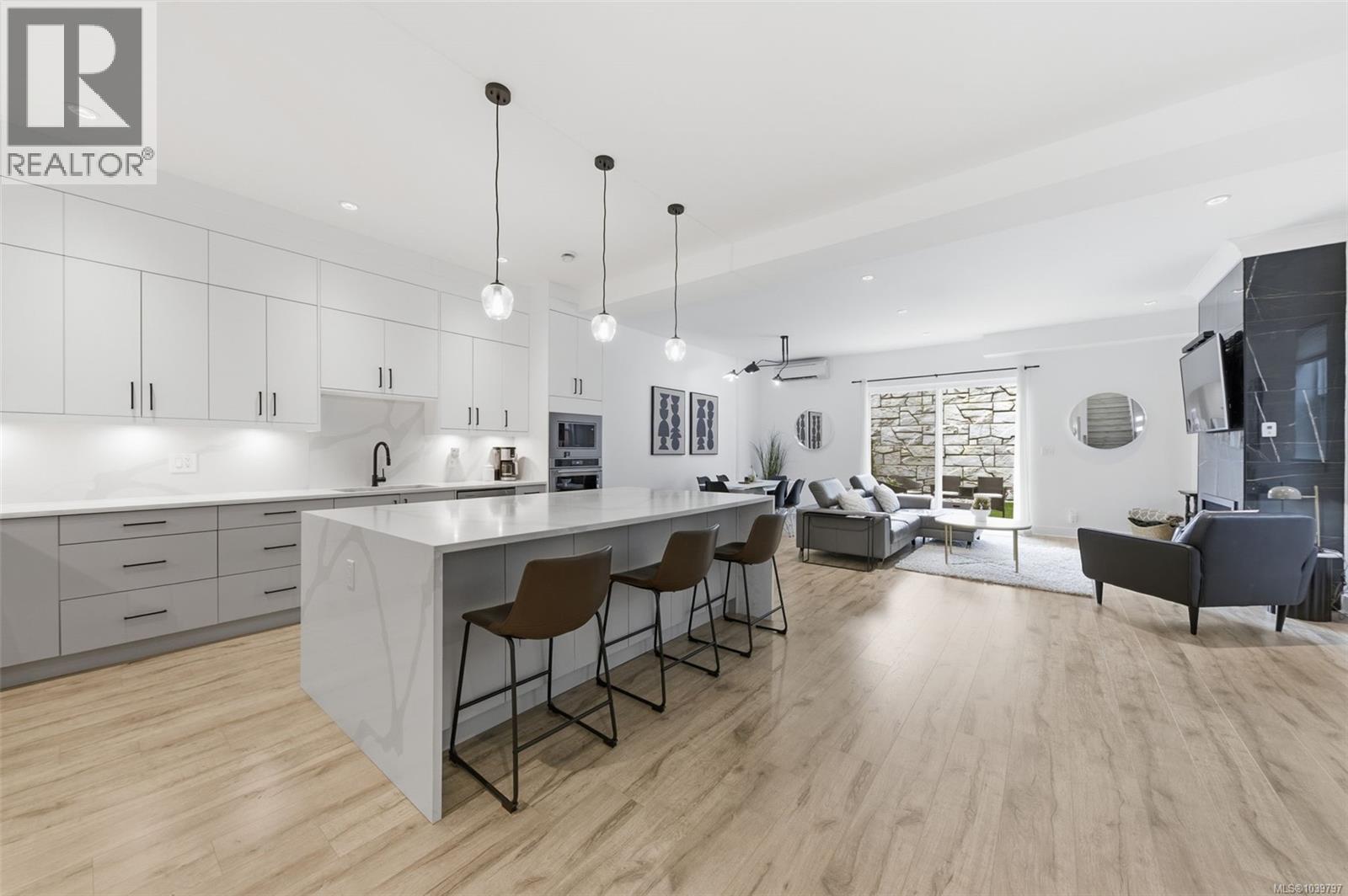 1323 Sandstone Lane - 6