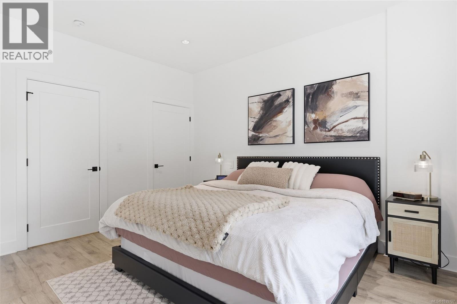 1323 Sandstone Lane - 19