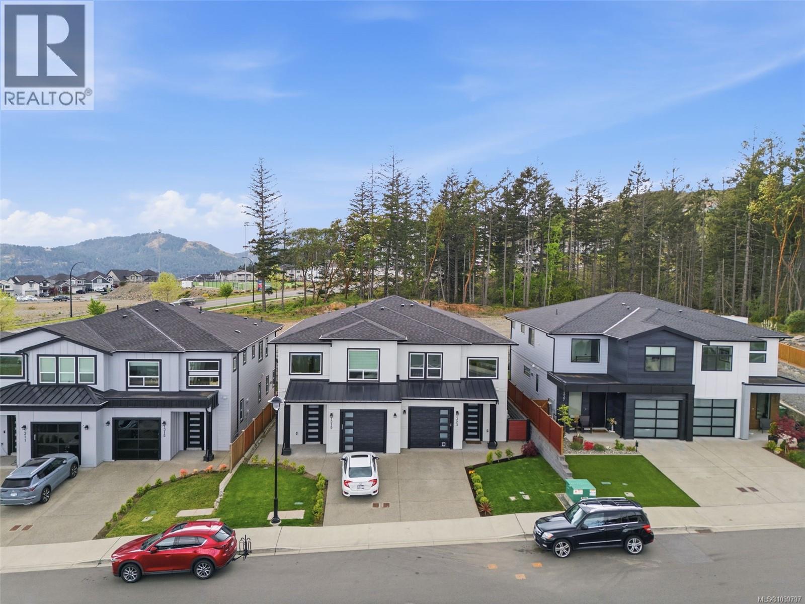 1323 Sandstone Lane - 32