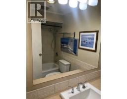 8354 Vinewood Place, Burnaby, BC V5A3V6 Photo 14