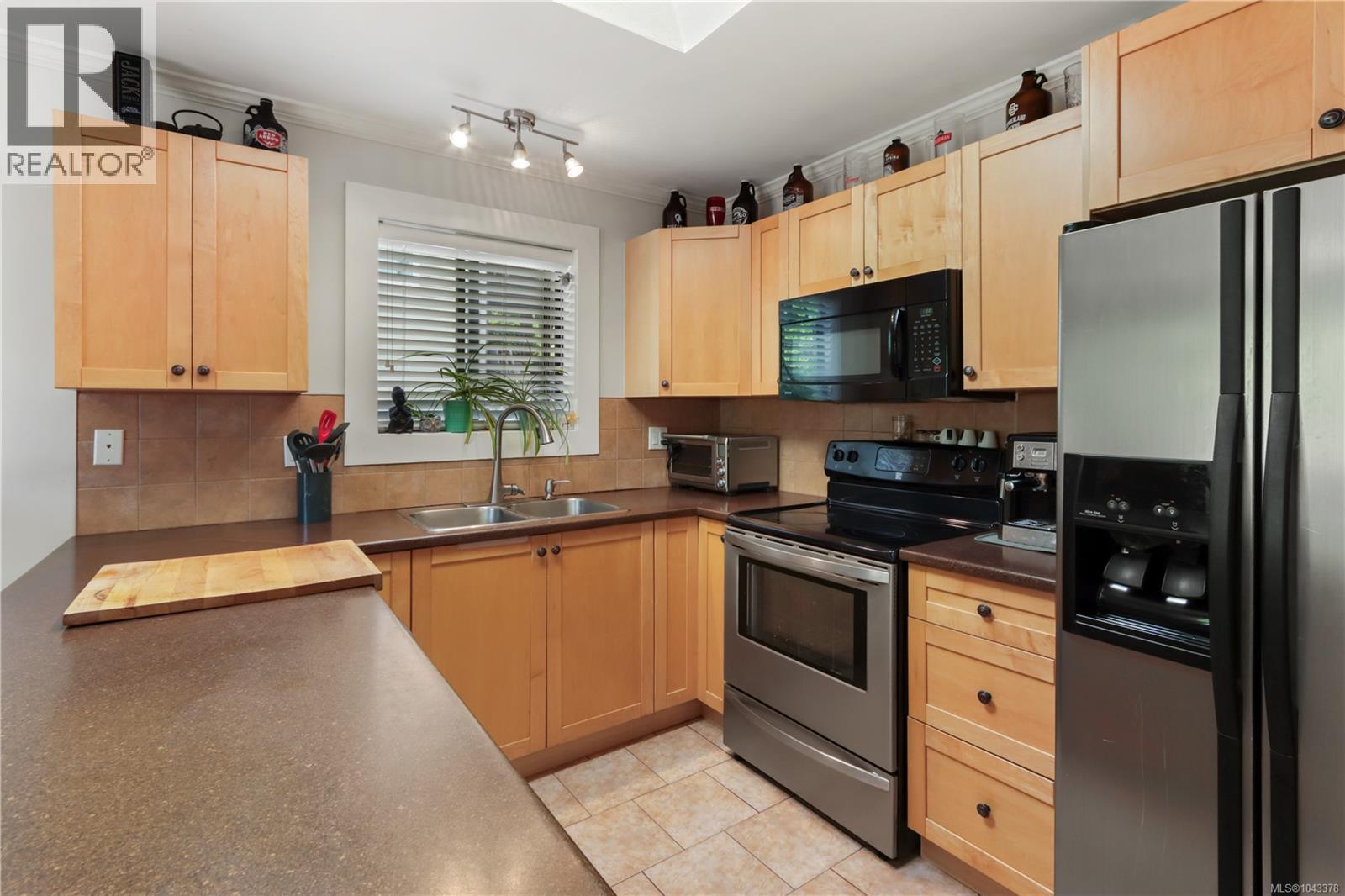 4537 Woodwinds Cres - 17