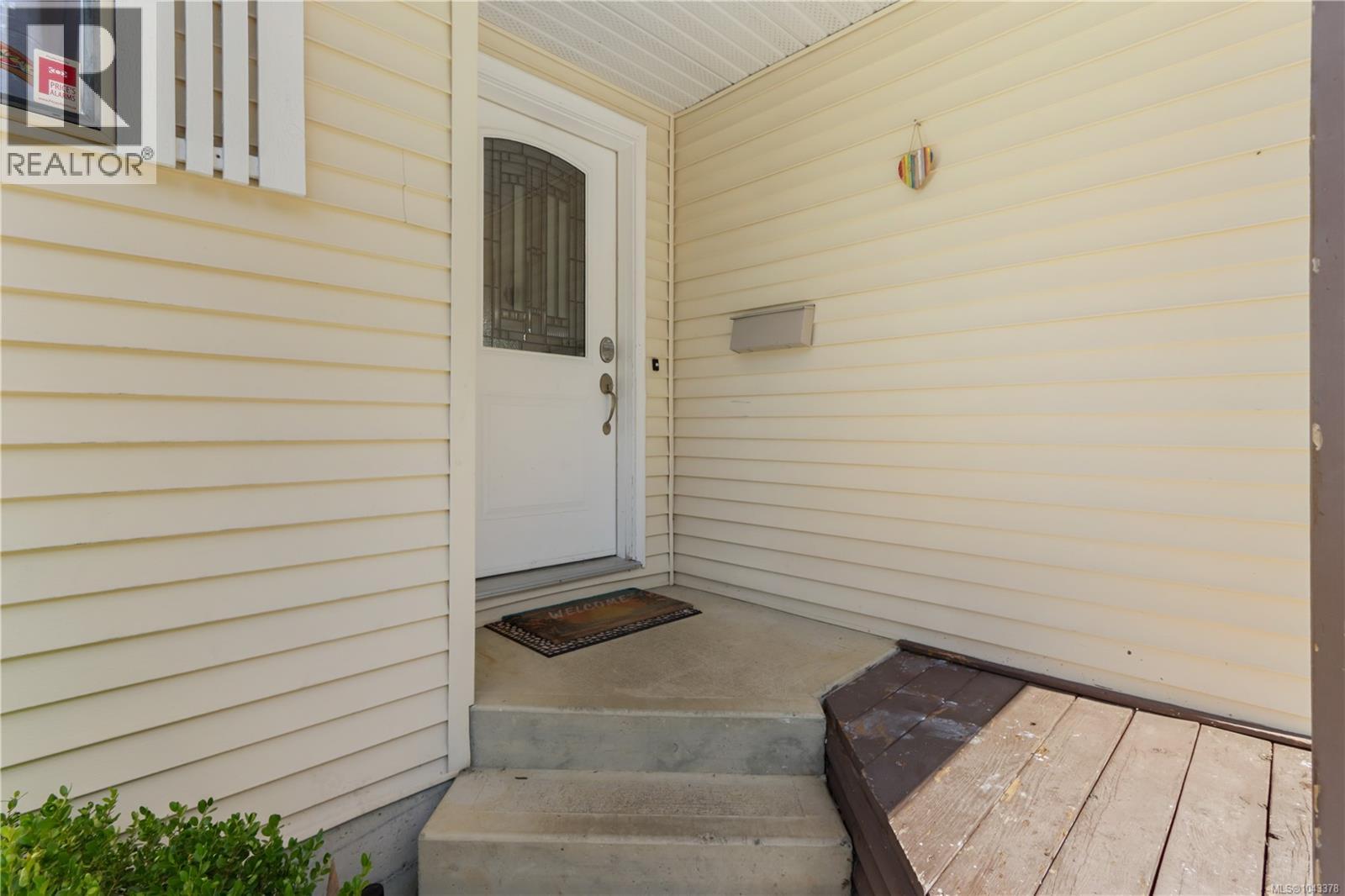 4537 Woodwinds Cres - 4