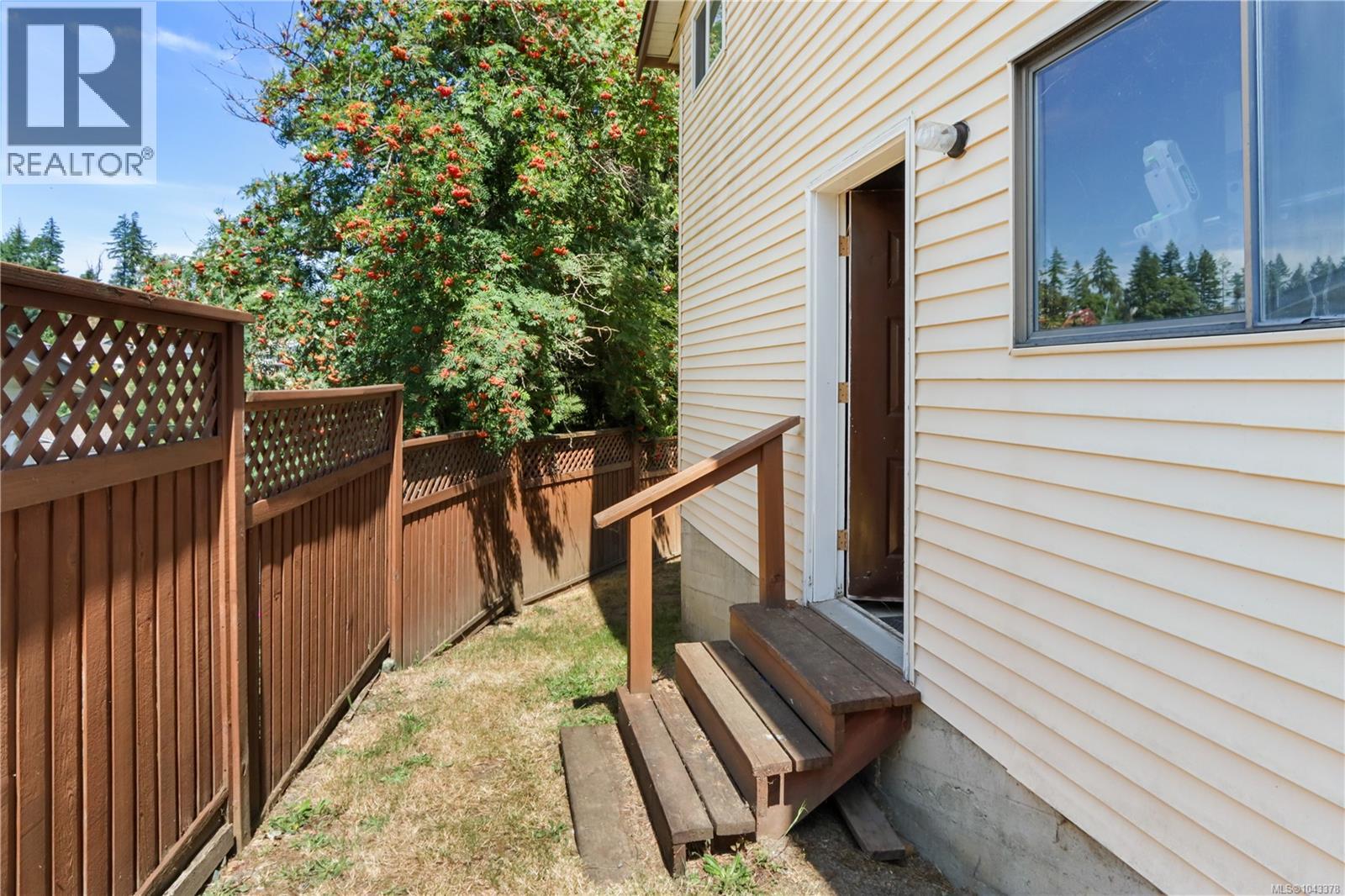 4537 Woodwinds Cres - 47