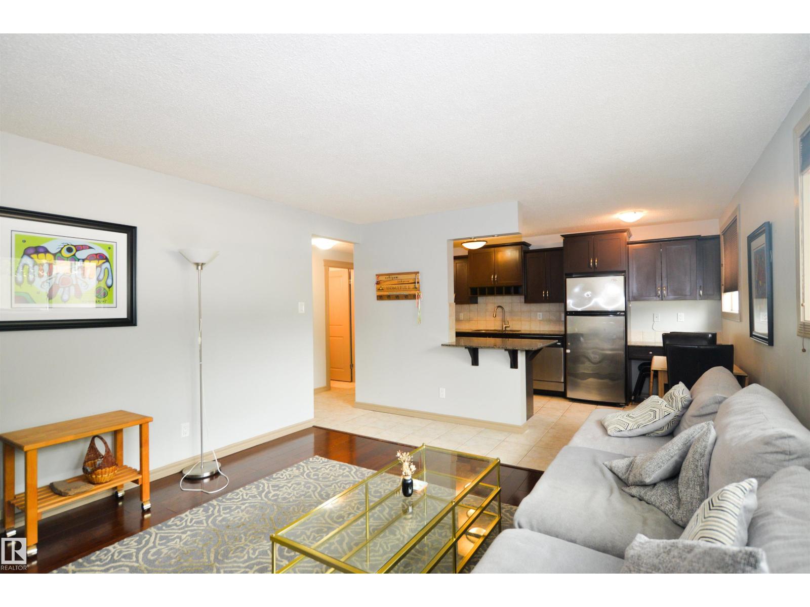 #1 10710 84 AV NW, Garneau, Edmonton photo 4