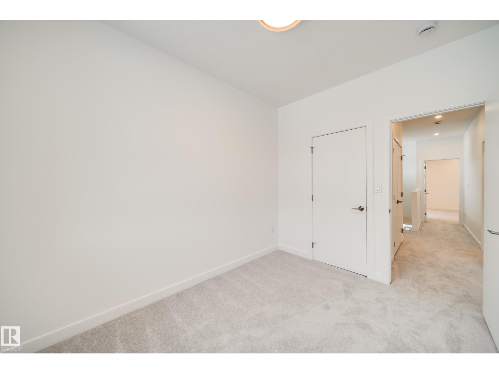 7538 80 AV NW - 19