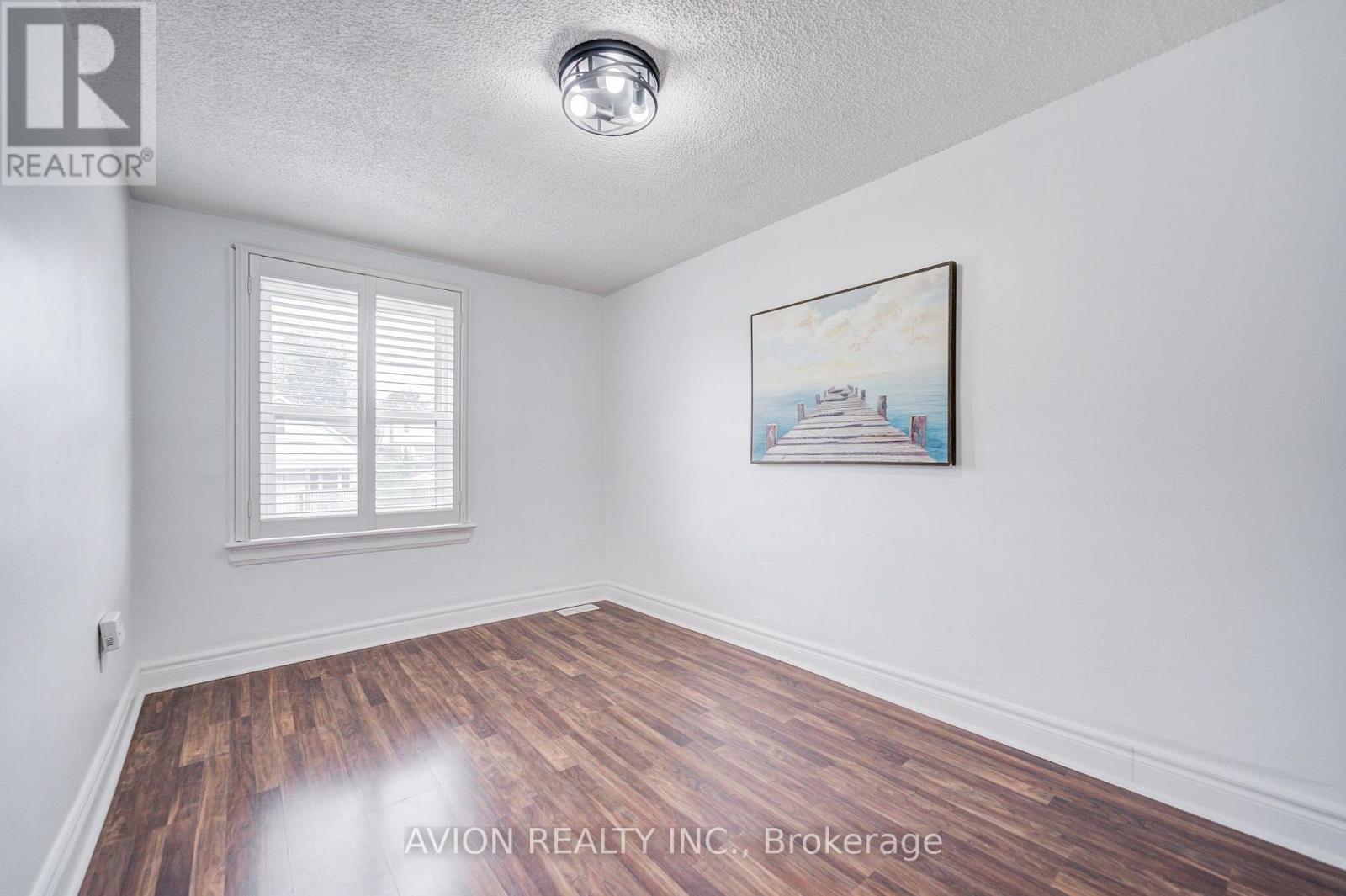 225 CLARKE STREET - 18