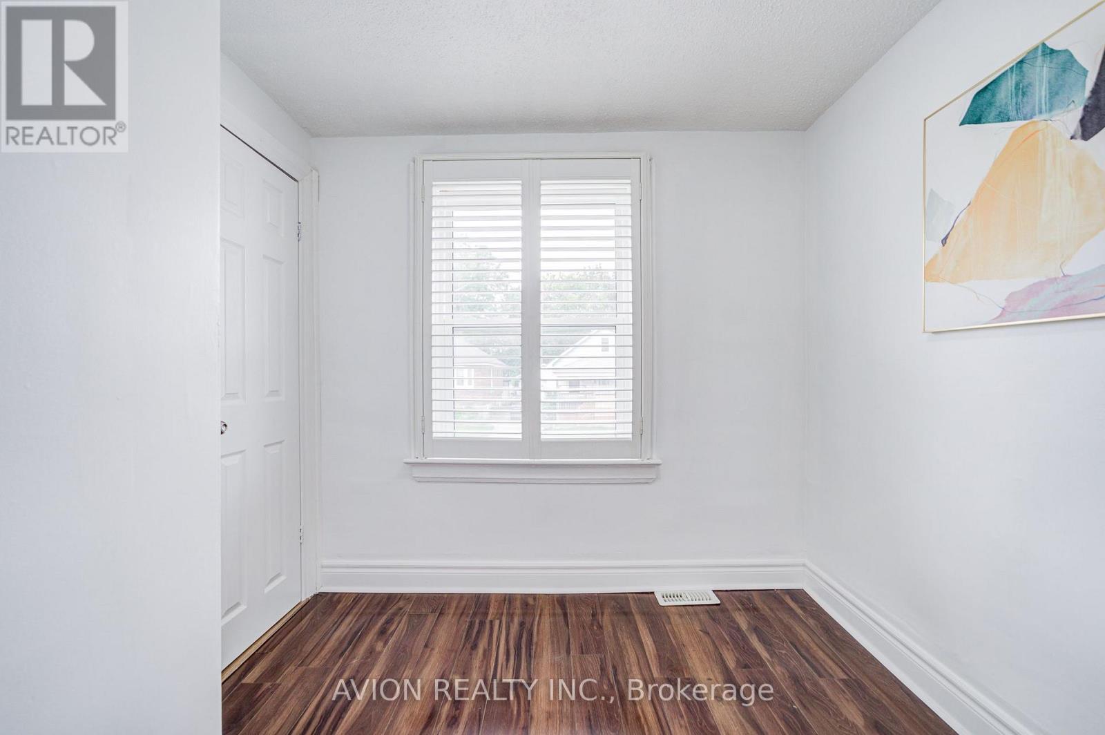 225 CLARKE STREET - 20