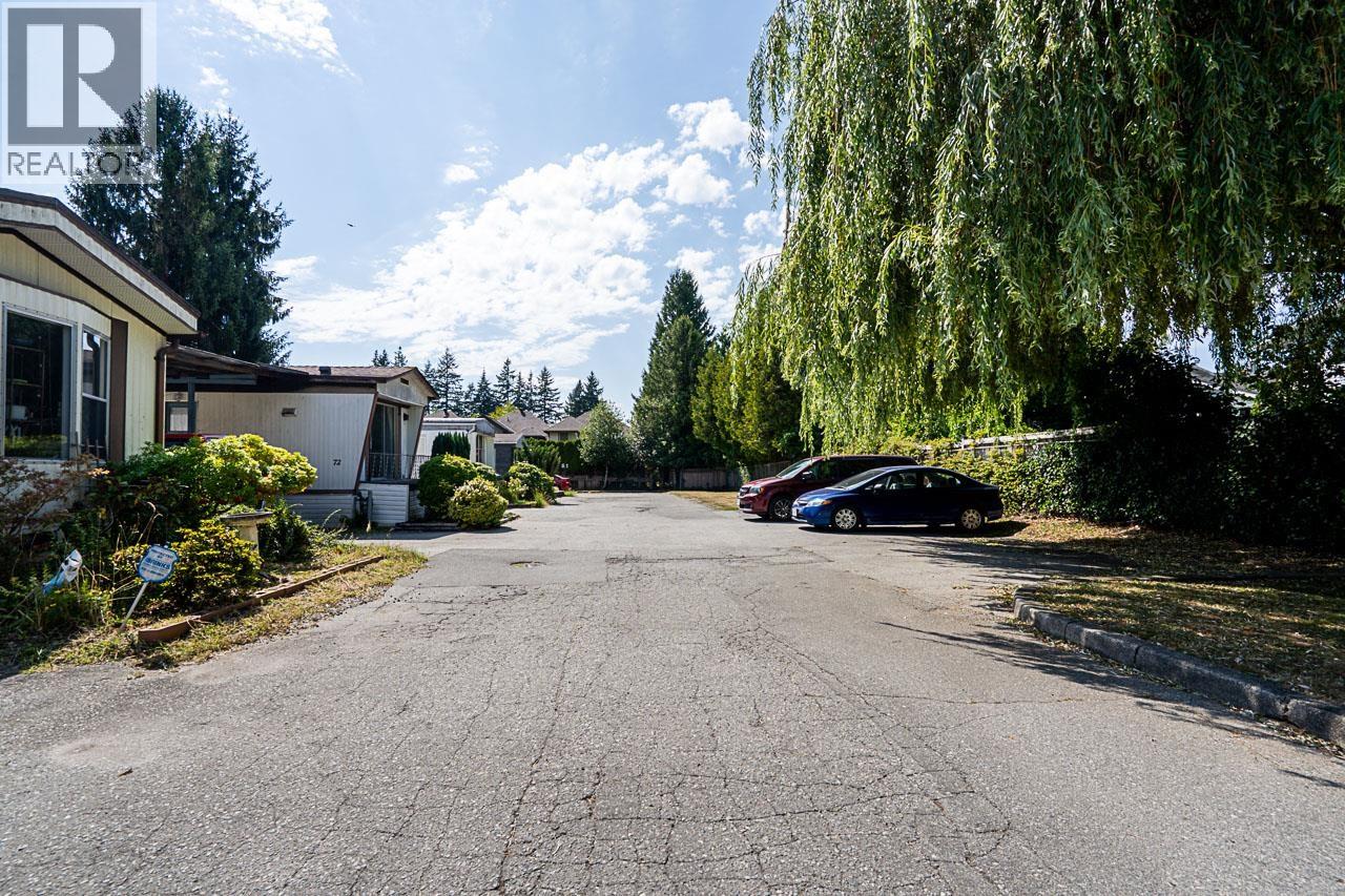 72 21163 LOUGHEED HIGHWAY, Maple Ridge