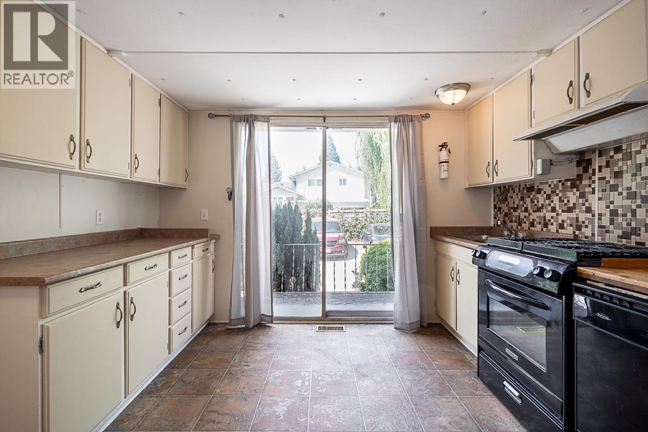 72 21163 LOUGHEED HIGHWAY, Maple Ridge