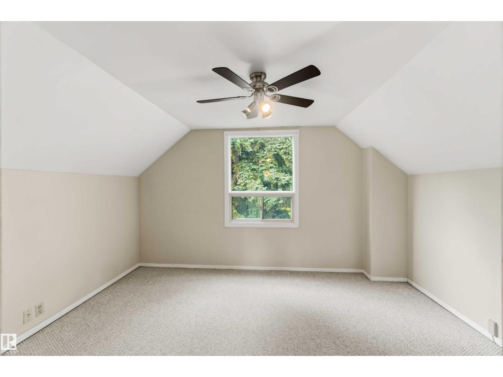 12243 104 ST NW - 15
