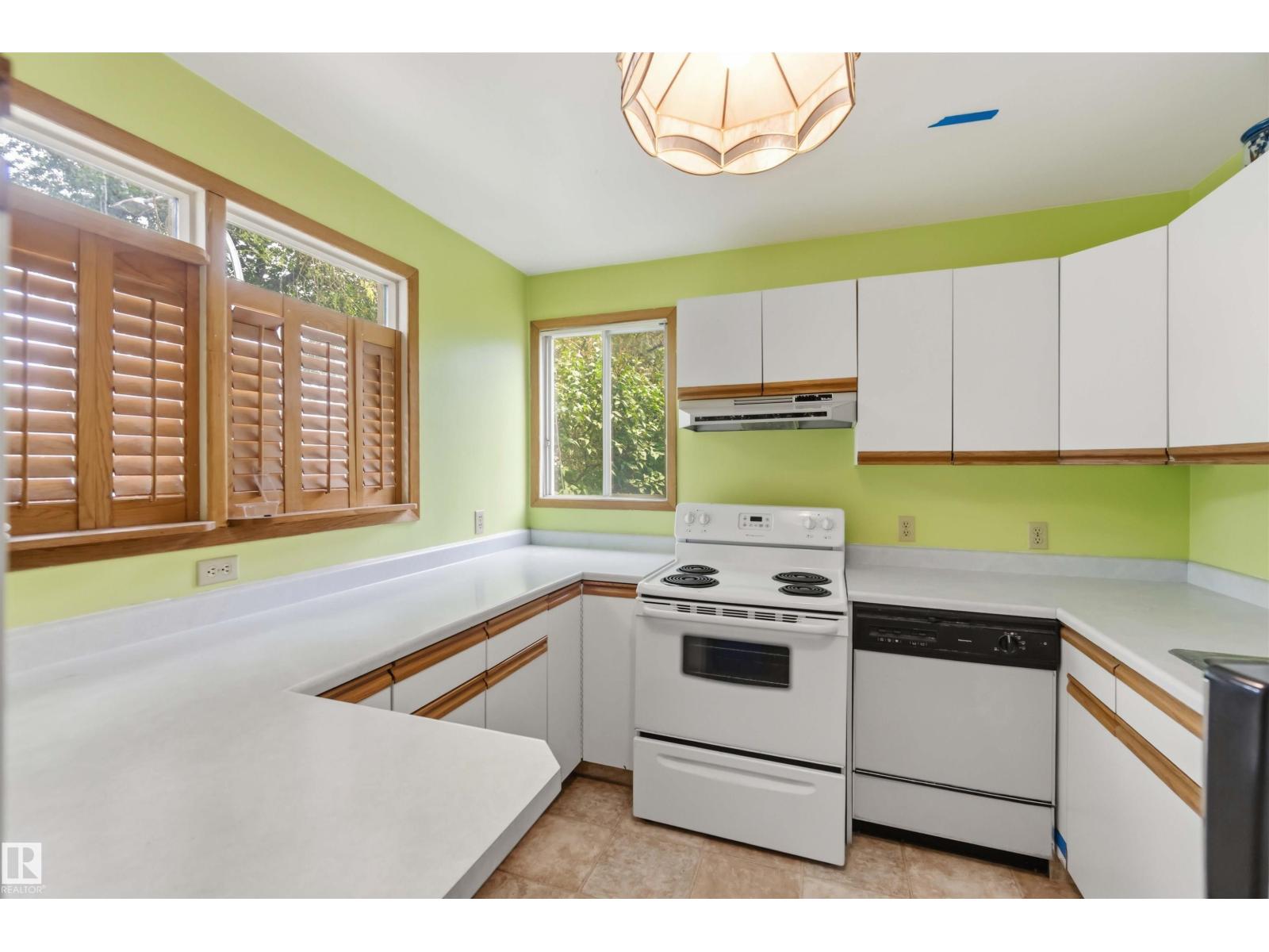 12243 104 ST NW - Image 8