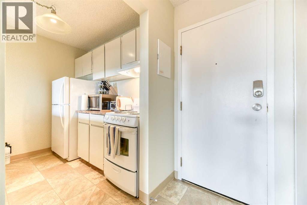 #2209 221 6 Avenue SE - 4