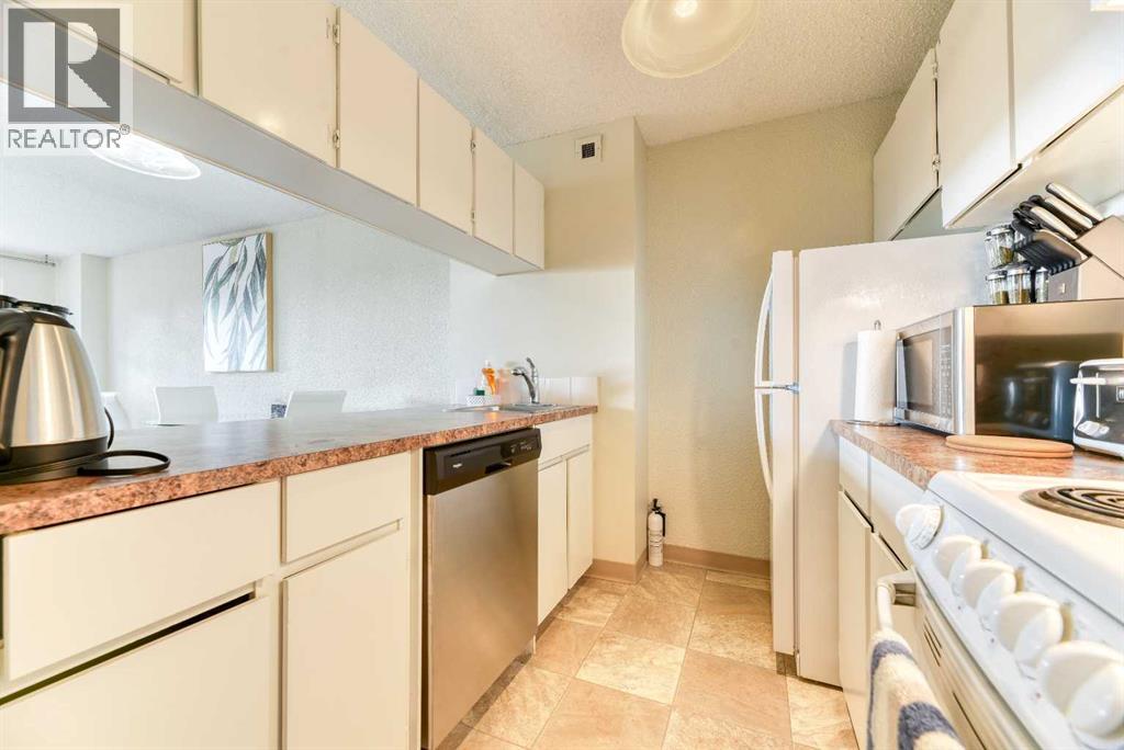 #2209 221 6 Avenue SE - 6
