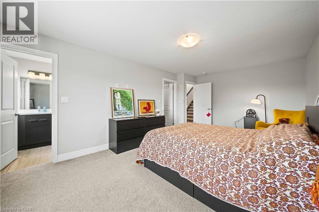 #18 811 SARNIA Road - Image 20