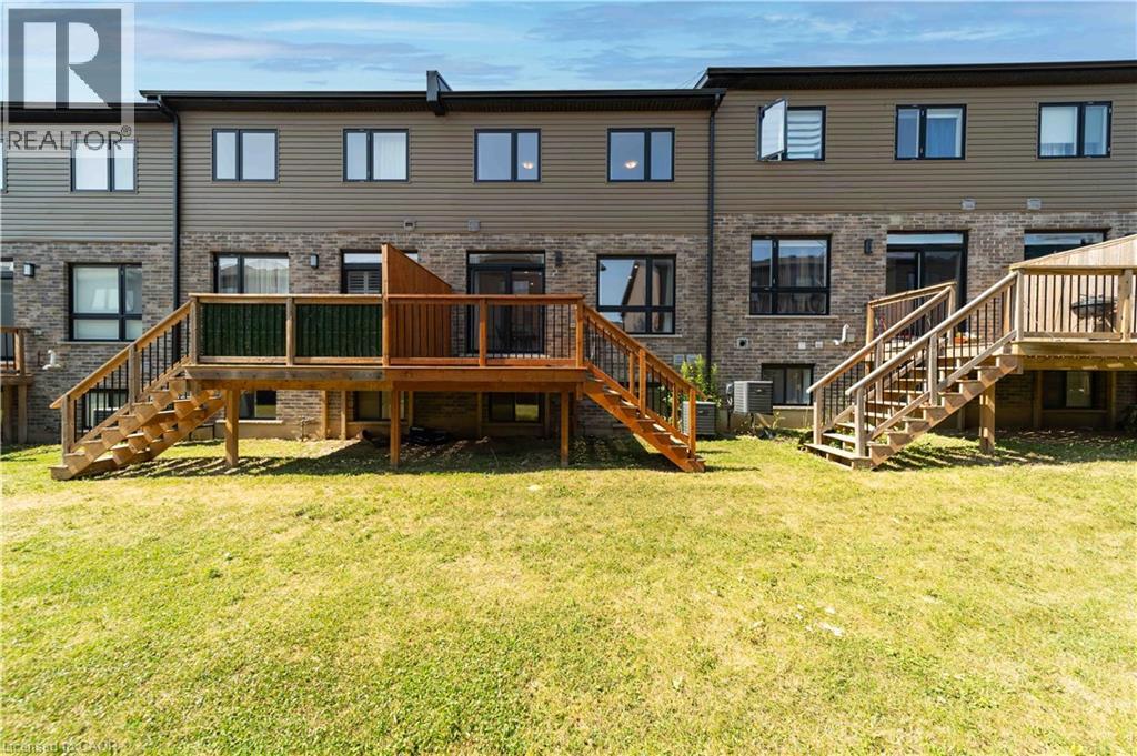 #18 811 SARNIA Road - Image 38