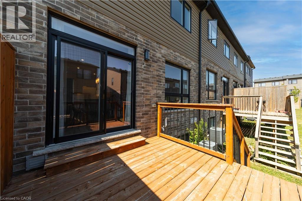 #18 811 SARNIA Road - Image 37